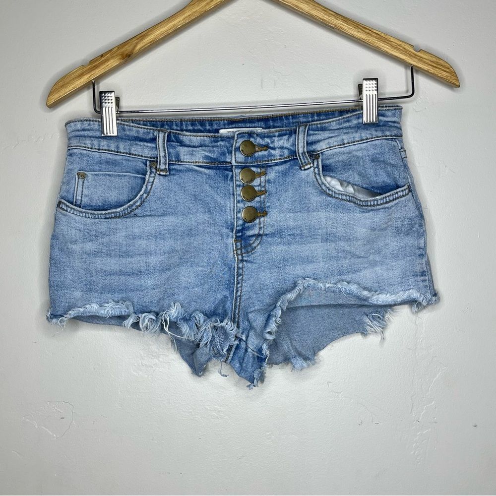 Billabong Light Wash Button Front Raw Hem Blue Jean Shorts Size 26